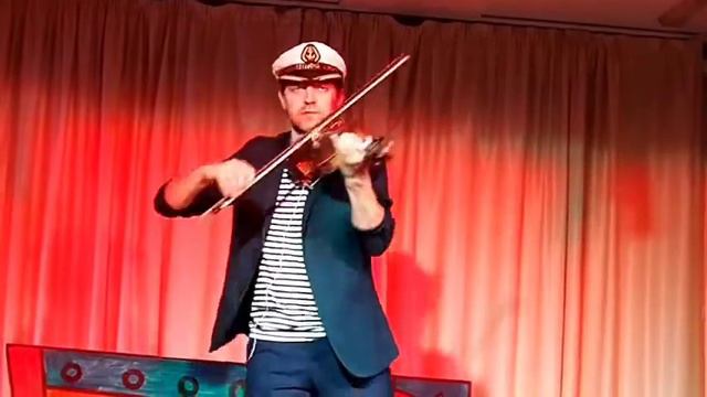 на теплоходе