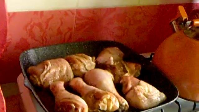 Сковорода с каменным покрытием курица.mp4
