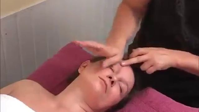 Мастер класс по индийскому массажу лица