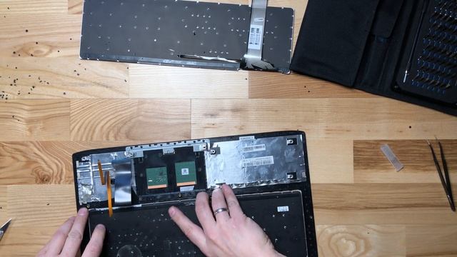 Asus GL552V - wymiana klawiatury