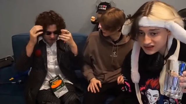 Почему же этот?