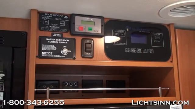 Lichtsinn.com - 2011 Winnebago Via 25R Motor Home Class A - Diesel