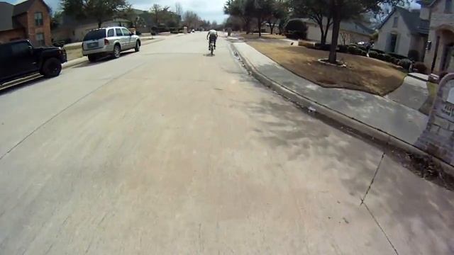 Езда по городу Razor E300