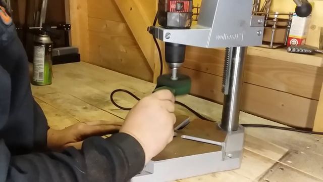 ПРОСТОЙ НОЖ СВОИМИ РУКАМИ. ПРОЩЕ УЖЕ НЕ СДЕЛАТЬ.