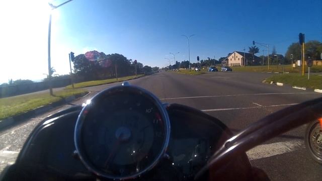 #2 - Suzuki B-King Vs BMW K1300S