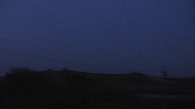 ракета с красными звездами