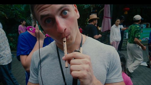 ReactoR - Невероятные преключения Кости и Лены в Китае