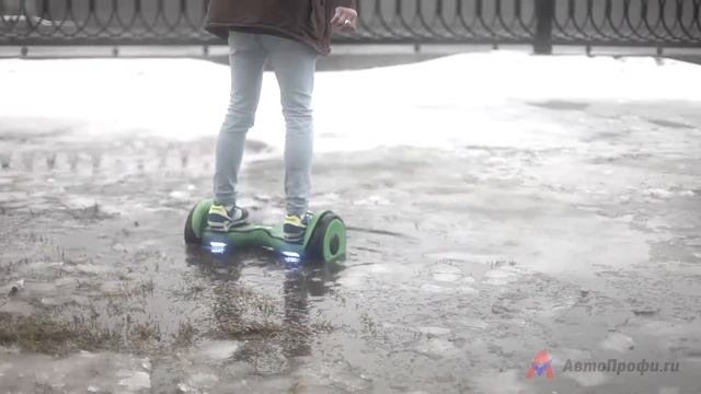 АвтоПрофи тестирует аквазащиту гироскутера