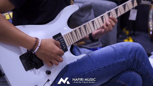 Jackson Dinky Arch Top JS32 DKAM - Snow White : Nafiri Music Kelapa Gading