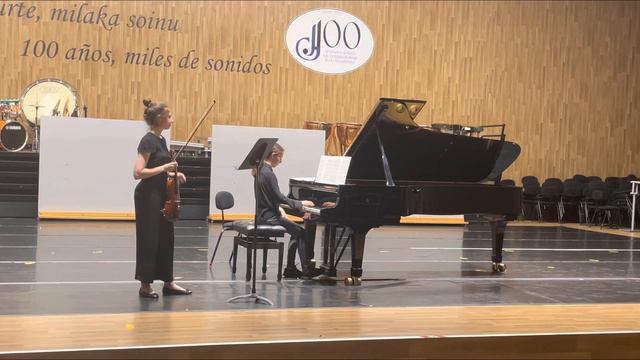 Mozart Sonata For Violin And Piano No.21 In E Minor - Aiala Etxebarria & Katalin Madariaga