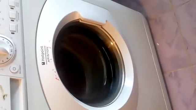 Стиральная машина автомат Аристон 10 ПТХ оттжим