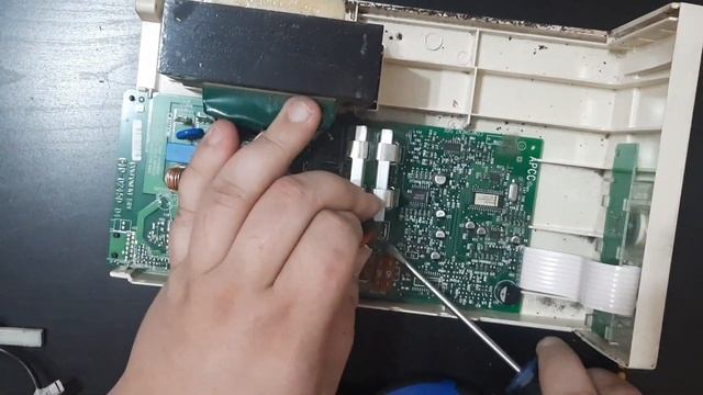 Разбираем бесперебойник APC Back-UPS CS 325