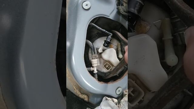 Топливный фильтр-насос мазда 6, Как снять? Чем заменить?