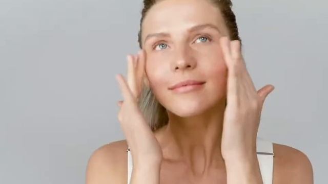 Krem Super C Illuminating 3D Moisturizer