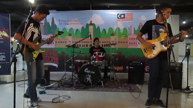 Oldskool Friendship - The Kkk Took My Baby Away (Ramones Tribute)