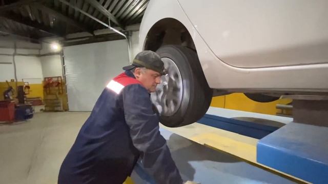 nissan leaf что стало с маслом в редукторе после 10т.к. пробега и диагностика ходовой после и до -5