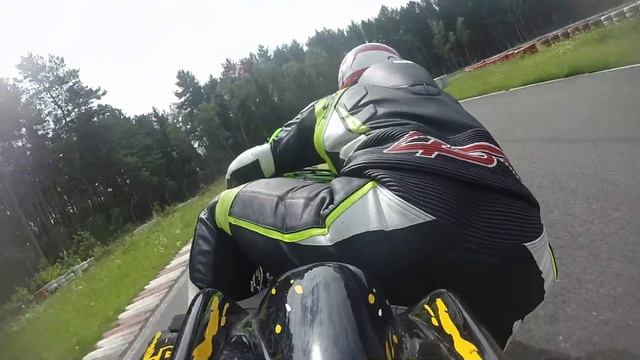 STARY KISIELIN BARTOSZ TYMOSZUK ZXR 400