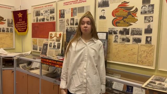 Юлия Друнина - «Ёлка»