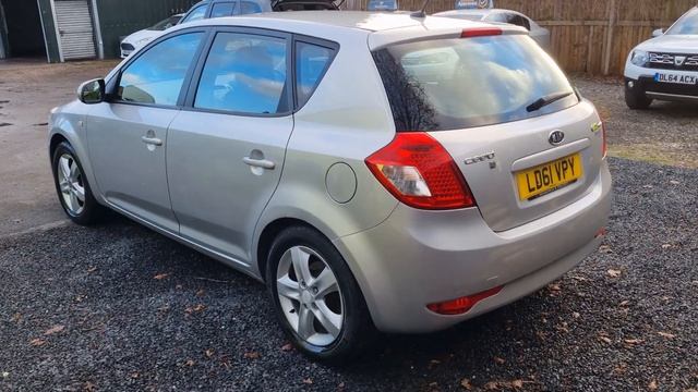 Kia Ceed 2011 1 6 CRDi Diesel