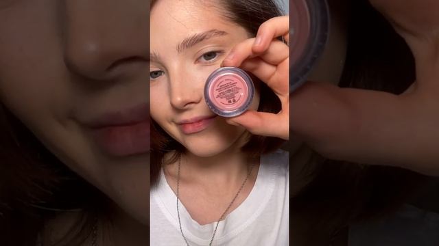 Легкий минеральный макияж для молодой кожи ROEK Minerals