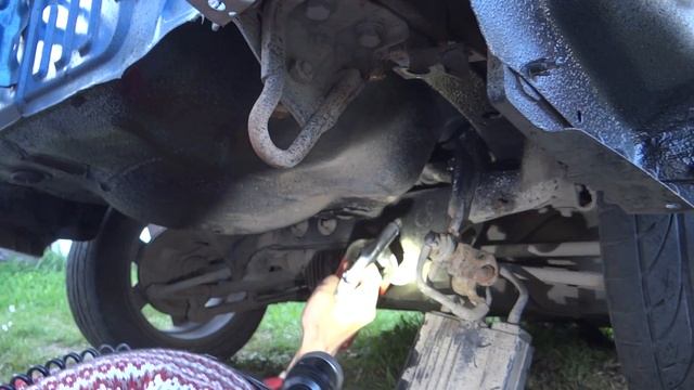 Тонкие блины на минеральной воде