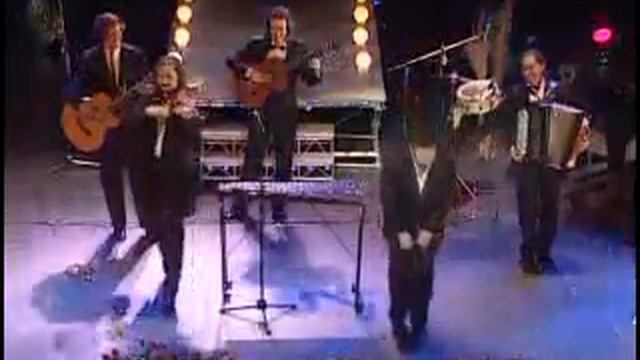 10 ансамбль Бархатный сезон  В  Монти  Чардаш