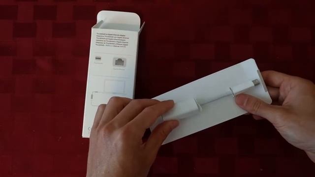 Unboxing Apple Thunderbolt Gigabit Ethernet Adapter (MD463LL/A)
