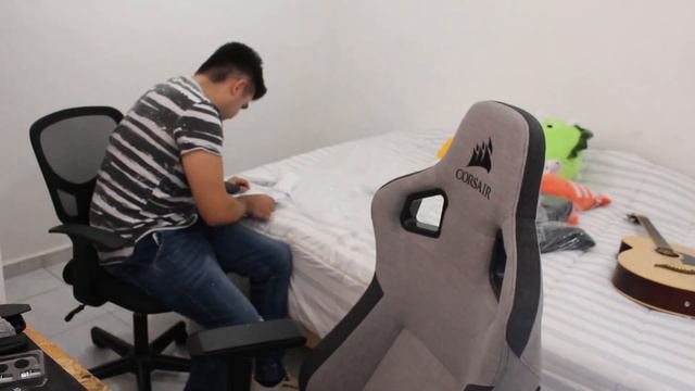 Mi Nuevo Primer Video - Unboxing La Silla Gamer Más Cómoda, Corsair T3 Rush!