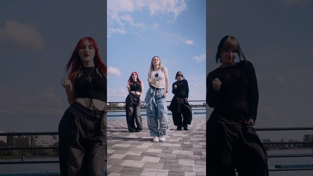 F32f8171d683de271962ba8d8df69902