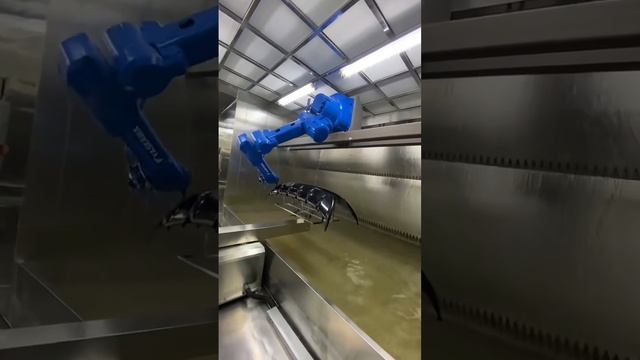 Robotic Automatic Spray Painting Paint Shop