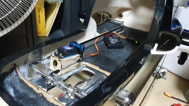 Roban Airwolf 600 Size Build Part 1/  Landing Gear With Align Trex 600