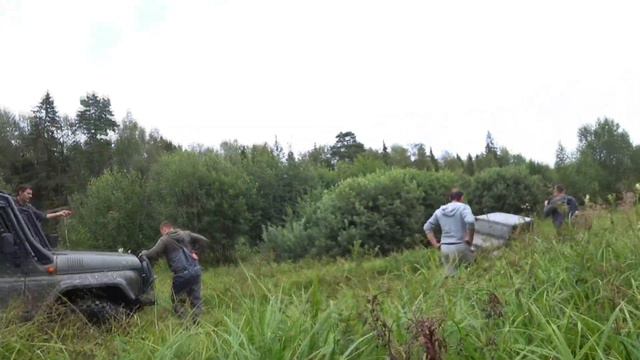 LANDROVER внезапно ХОРОШАЯ машина! СТОК-кроссовер выезд. Утоплен JEEP.