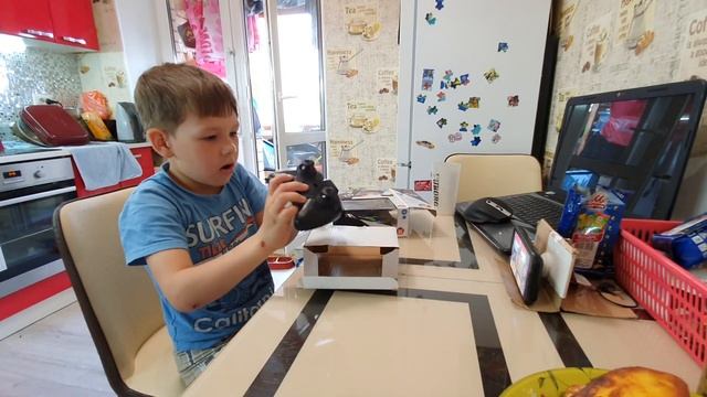 Распаковка машинки. 20 июня 2020. Просто Рома