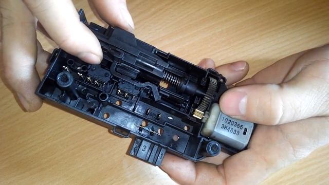 Ремонт багажников и замков