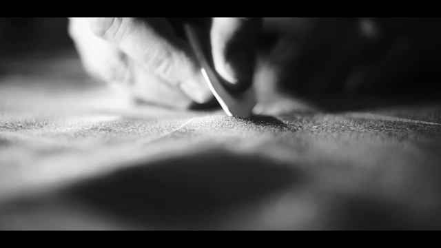 Короткий промо-урок «Раскрой и подготовка первой примерки пиджака»