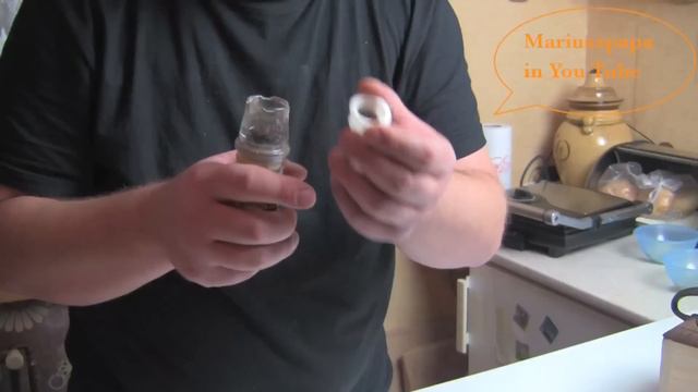 Jak Otworzyć Jednorazowy Młynek Do Pieprzu ?