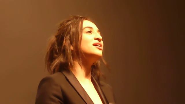 81dac596ae2dc6272a18c290474ec384