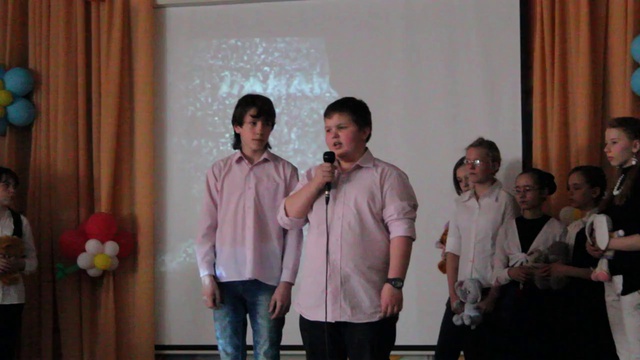 Панамки. 6А 130 лицей г. Новосибирск. Аккомпанемент - В.Банаев