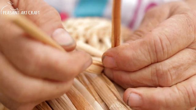 Weaving Cattail Baskets