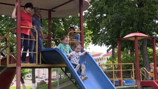 Поздравление выпускникам от родителей. Речица. Лицей 2022