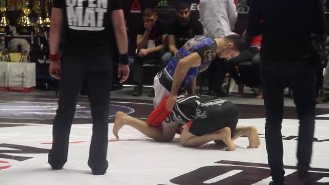 Def82fbd628bdcdb8b489c72e2286eec