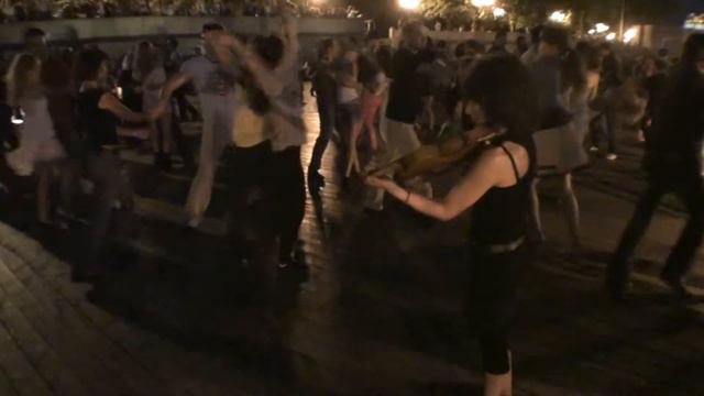 Душевная скрипка Линочки Хастл ОпенЭйр на Набережной 18авг13вс