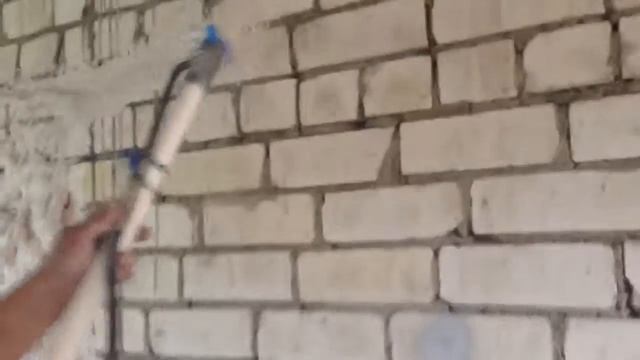 Штукатурная станция Тайфун в работе