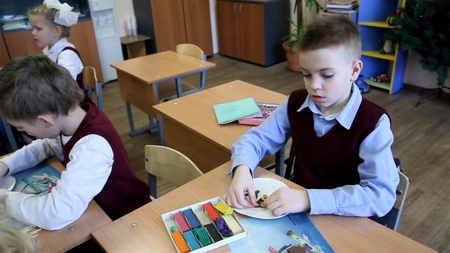 Fdb53a40b77747bcaef8f1c91a45a00b