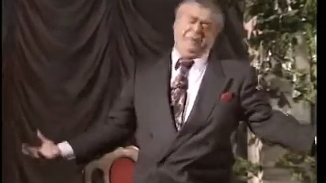 .. ф пыль !!...... ф пыль !!.. та не голова , а кирпич ..