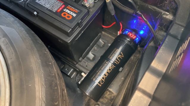 에쿠스 2010년식+ 음질전용 블루투스 및 SOUND UP 헤드켑 작업.