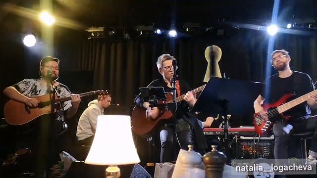 88f184555bdba3d3bd19a06f9decf9df