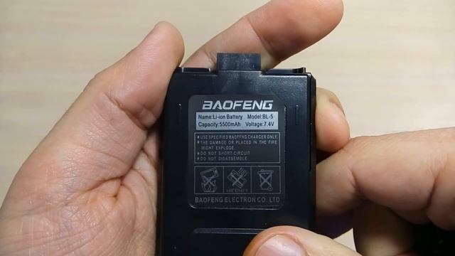 Автомобильный адаптер питания для раций Baofeng UV5R UV5RB с Aliexpress. Посылка из Китая.