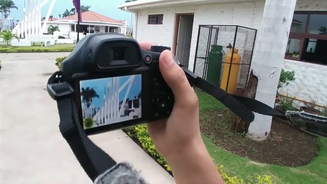 Cual Es La Mejor Cámara Para Principiantes? Qué Cámara Comprarme? ANÁLISIS DE LA DSC-H400