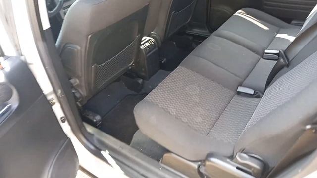 Осмотр Opel Zafira 2004 год 1.9 дизель 215000 км 1000 евро